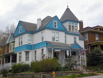 hannibal garden house bed and breakfast