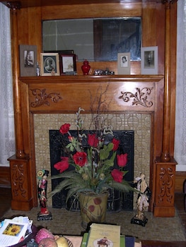 Hannibal Garden House Bed And Breakfast,,3 star