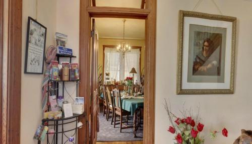 hannibal garden house bed and breakfast