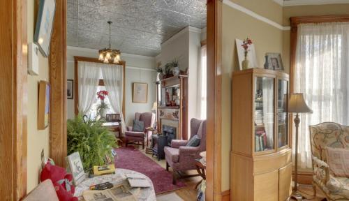 hannibal garden house bed and breakfast
