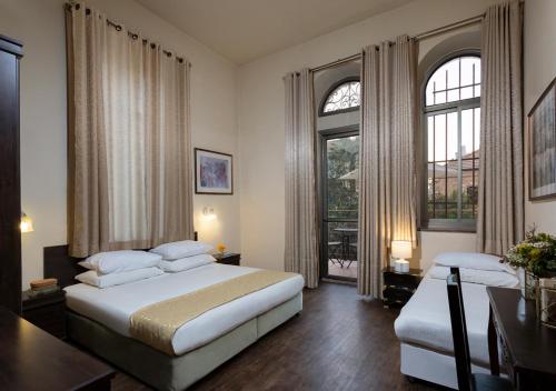 little house in bakah