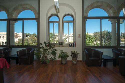 little house in bakah