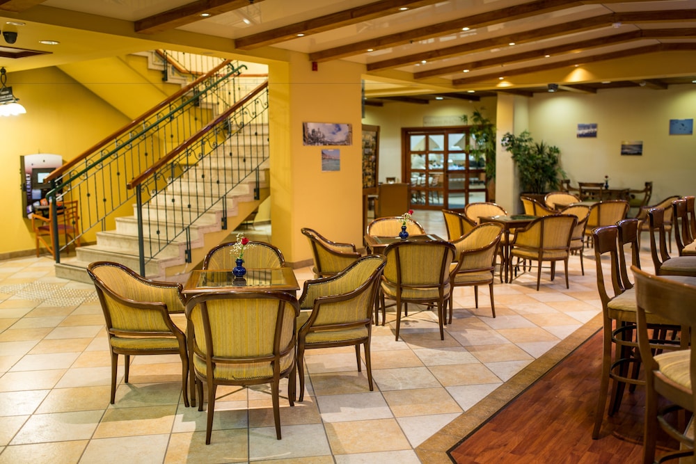 marys well nazareth by dan hotels