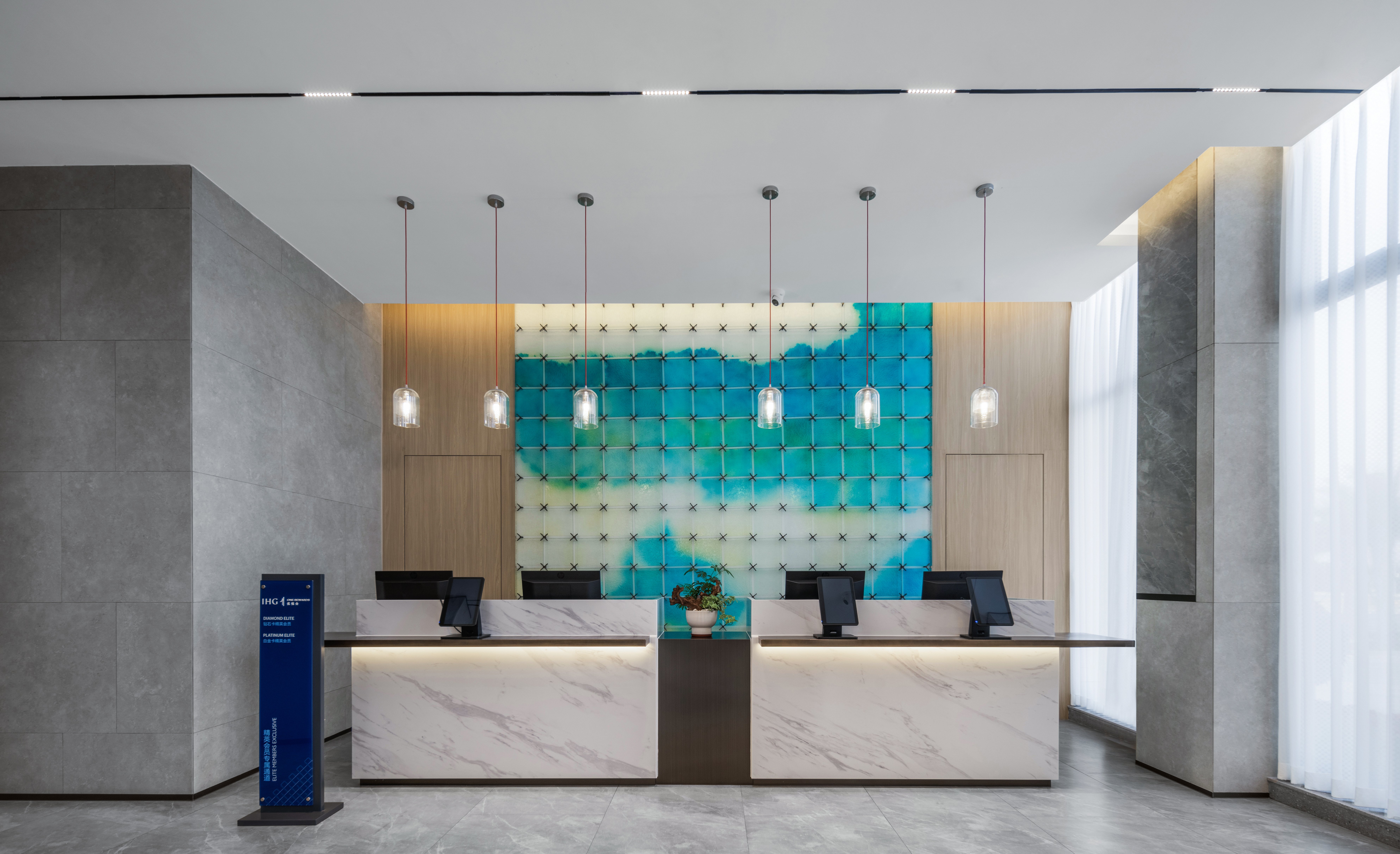 holiday inn express jiangmen yinhu bay an ihg hotel