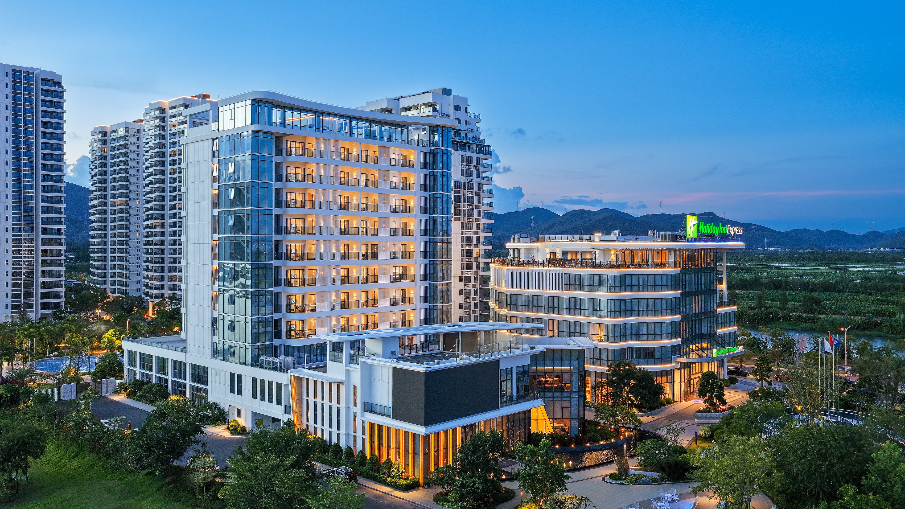 holiday inn express jiangmen yinhu bay an ihg hotel