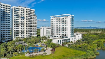 holiday inn express jiangmen yinhu bay an ihg hotel