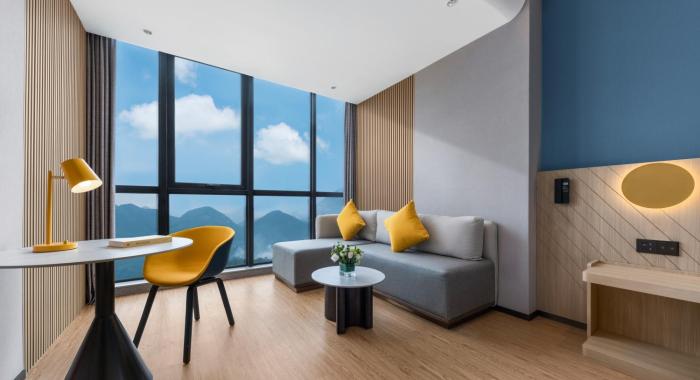 holiday inn express jiangmen yinhu bay an ihg hotel