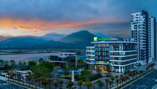 holiday inn express jiangmen yinhu bay an ihg hotel