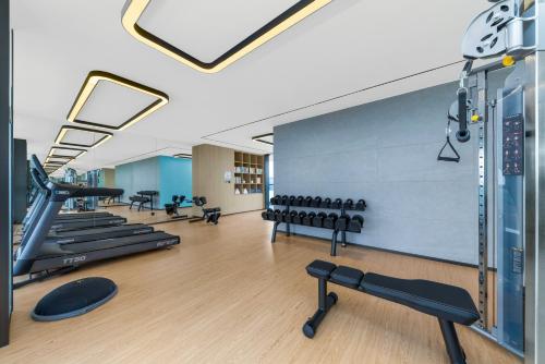 holiday inn express jiangmen yinhu bay an ihg hotel