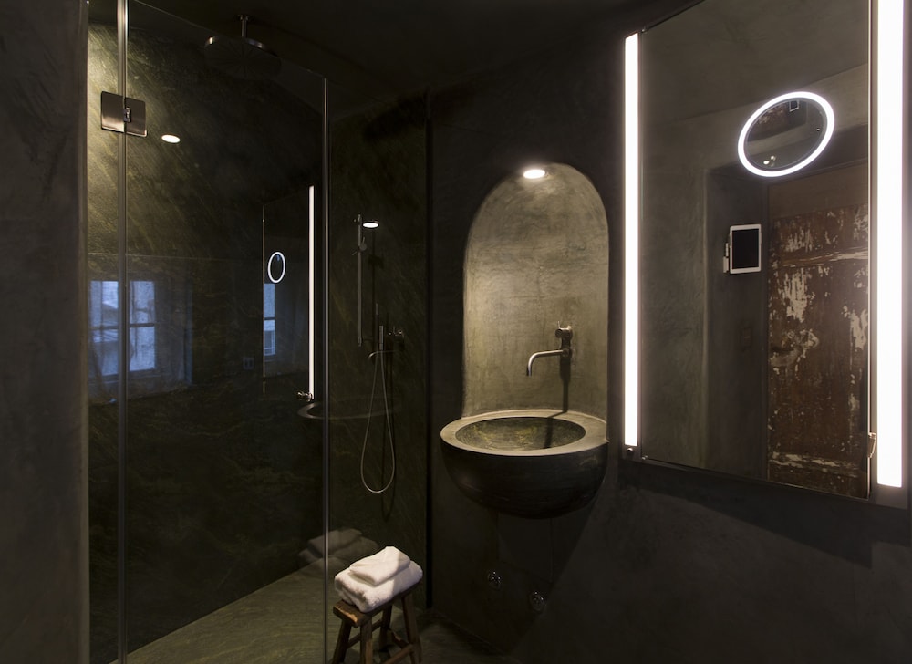 townhouse weisses kreuz