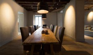 townhouse weisses kreuz