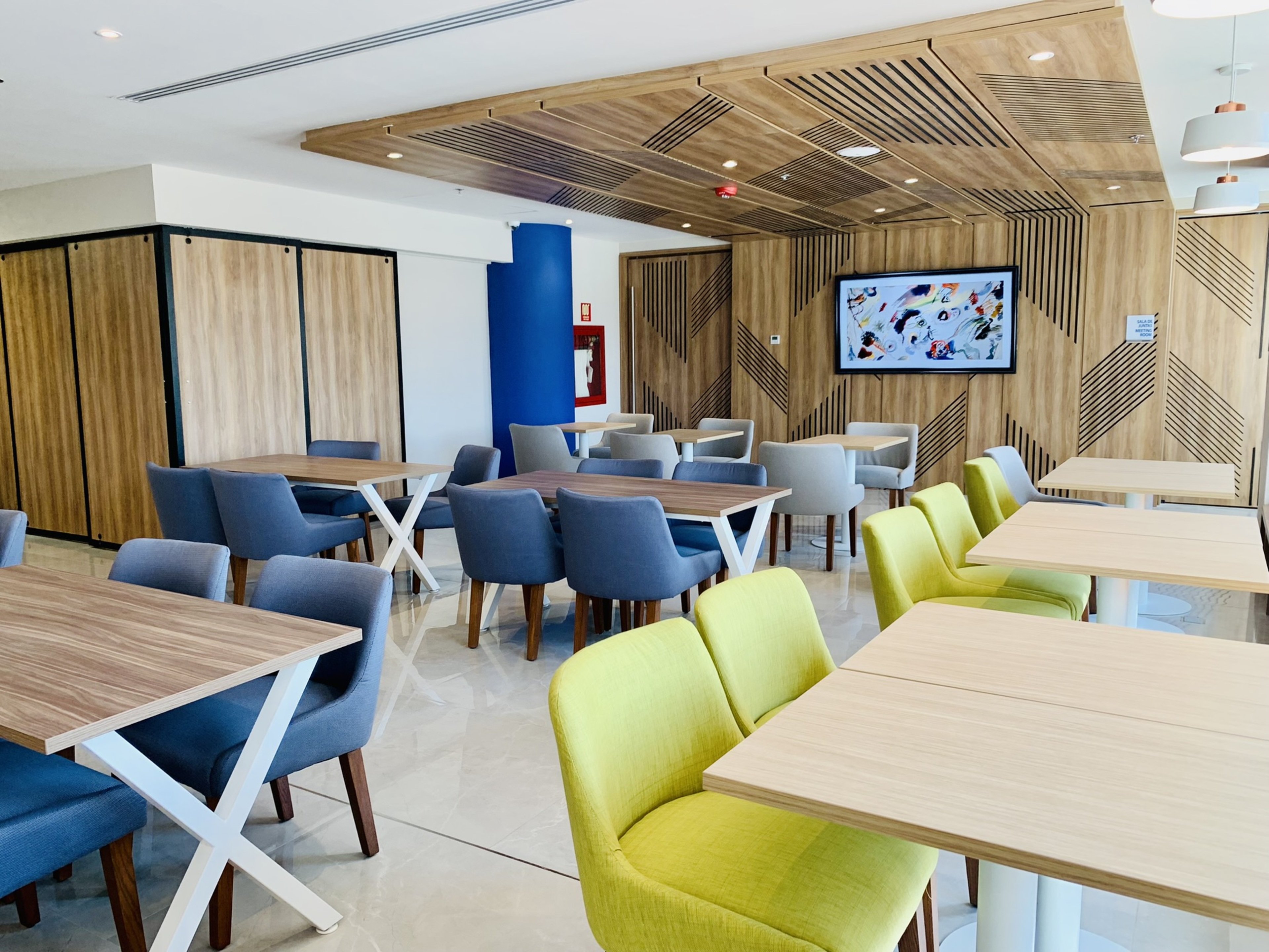 holiday inn express guadalajara vallarta poniente an ihg hotel