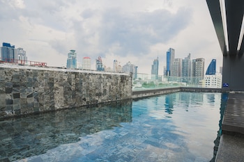 voque hotel and serviced residence sukhumvit 51