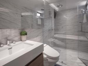 voque hotel and serviced residence sukhumvit 51