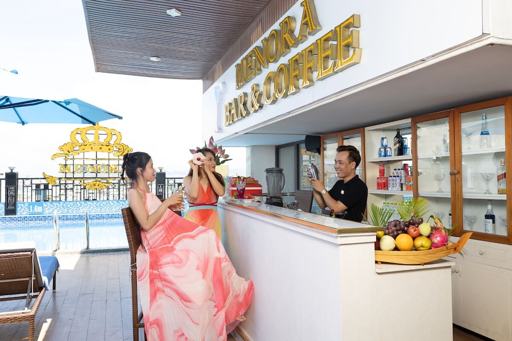 menora grand da nang