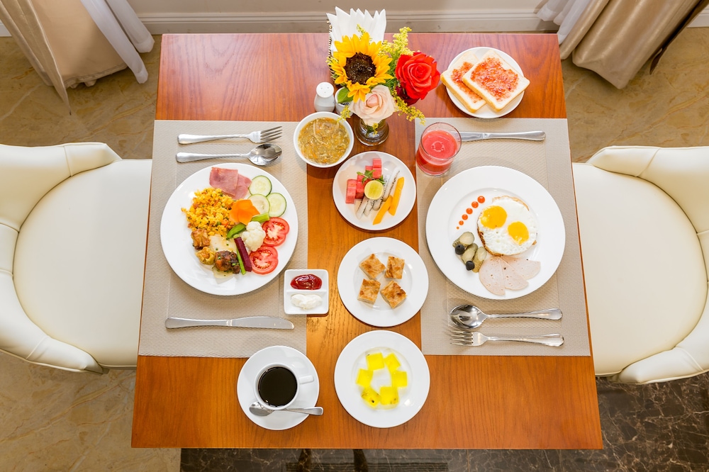 menora grand da nang