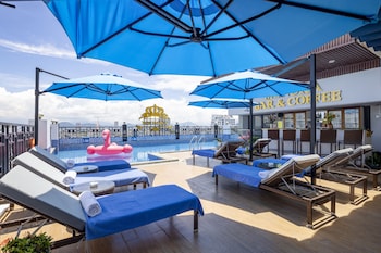 menora grand da nang