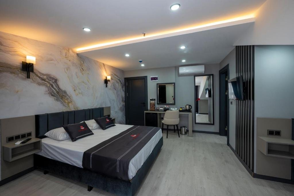 intercity airport hotel