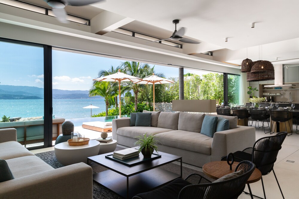 kerem luxury beachfront villas
