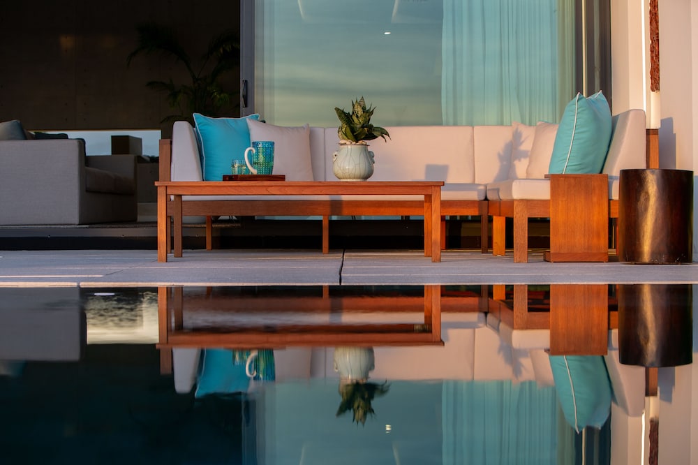 kerem luxury beachfront villas