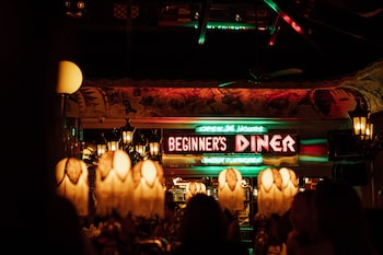 lafayette hotel and club