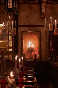 lafayette hotel and club