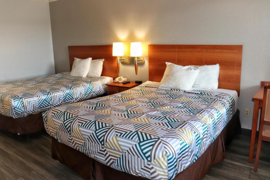 motel 6 alvin tx
