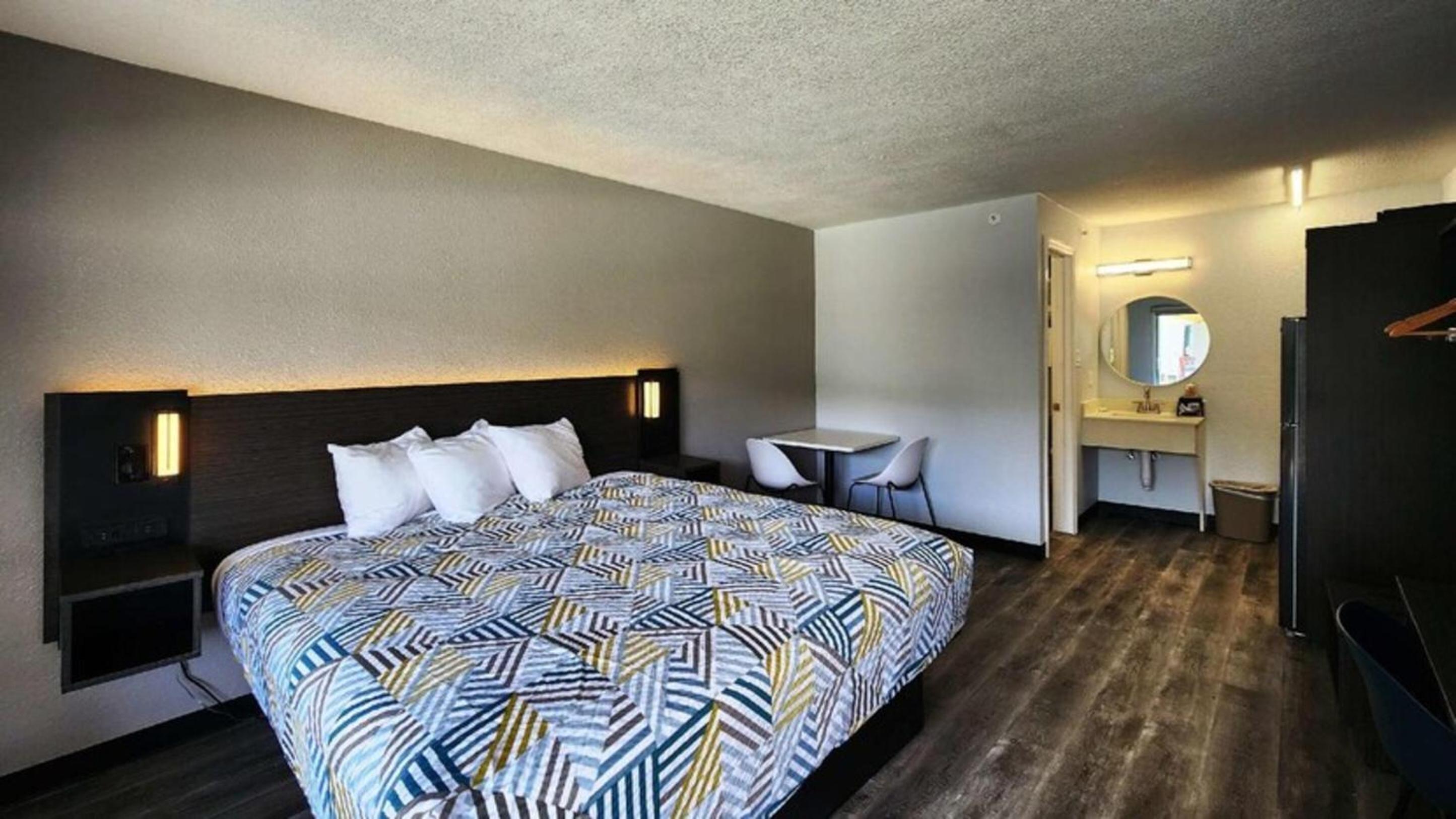 motel 6 alvin tx