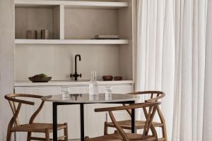 casa cook north coast adults only
