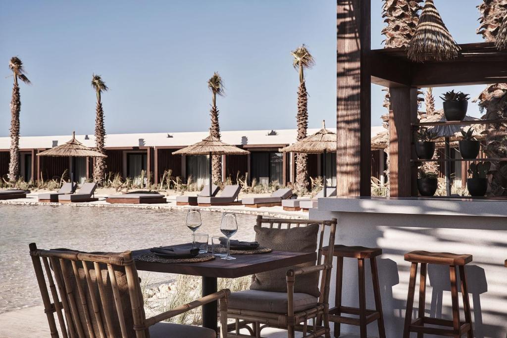 casa cook north coast adults only
