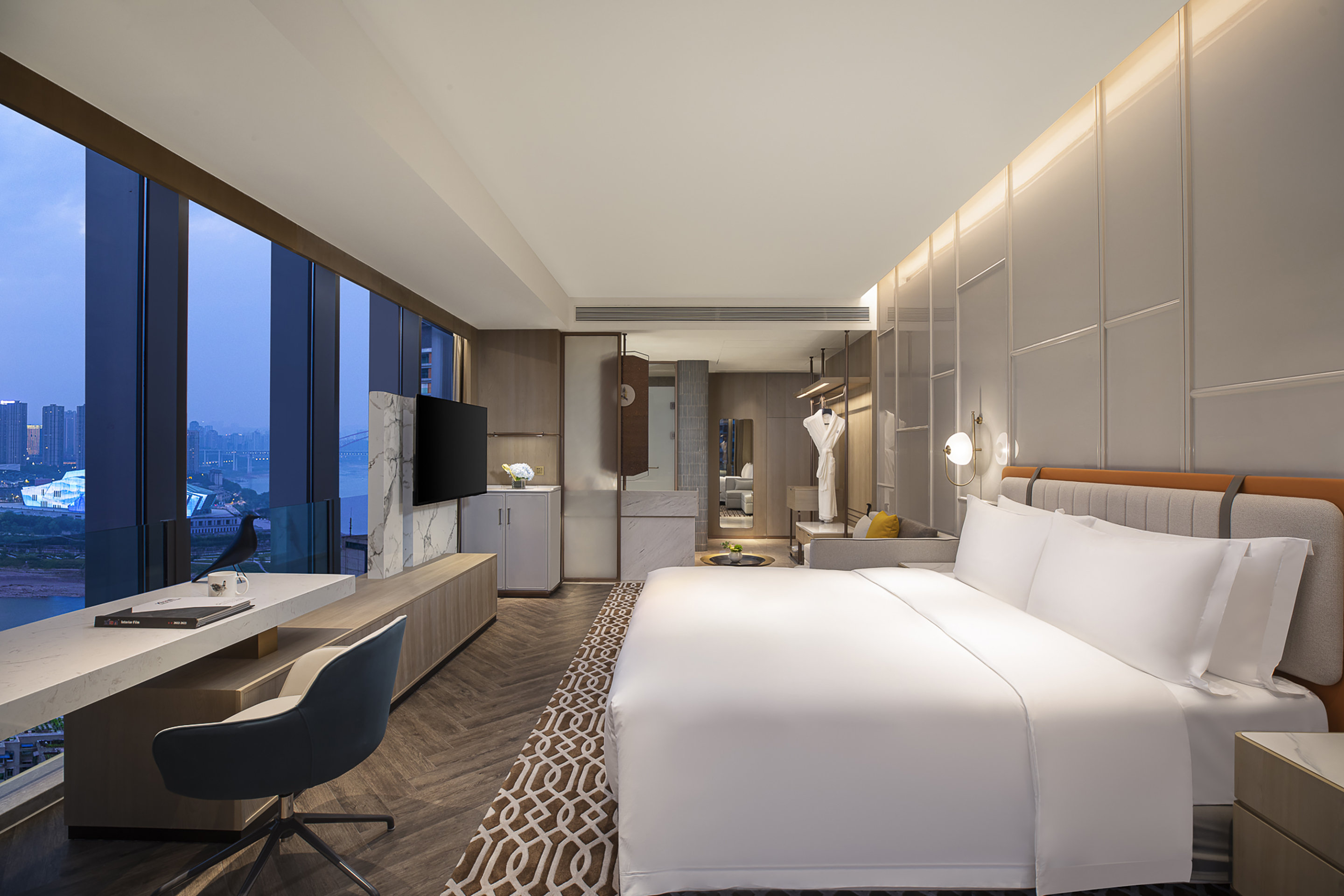 voco chongqing chaotianmen an ihg hotel