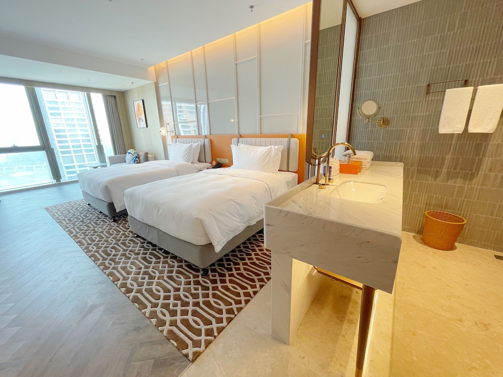 voco chongqing chaotianmen an ihg hotel