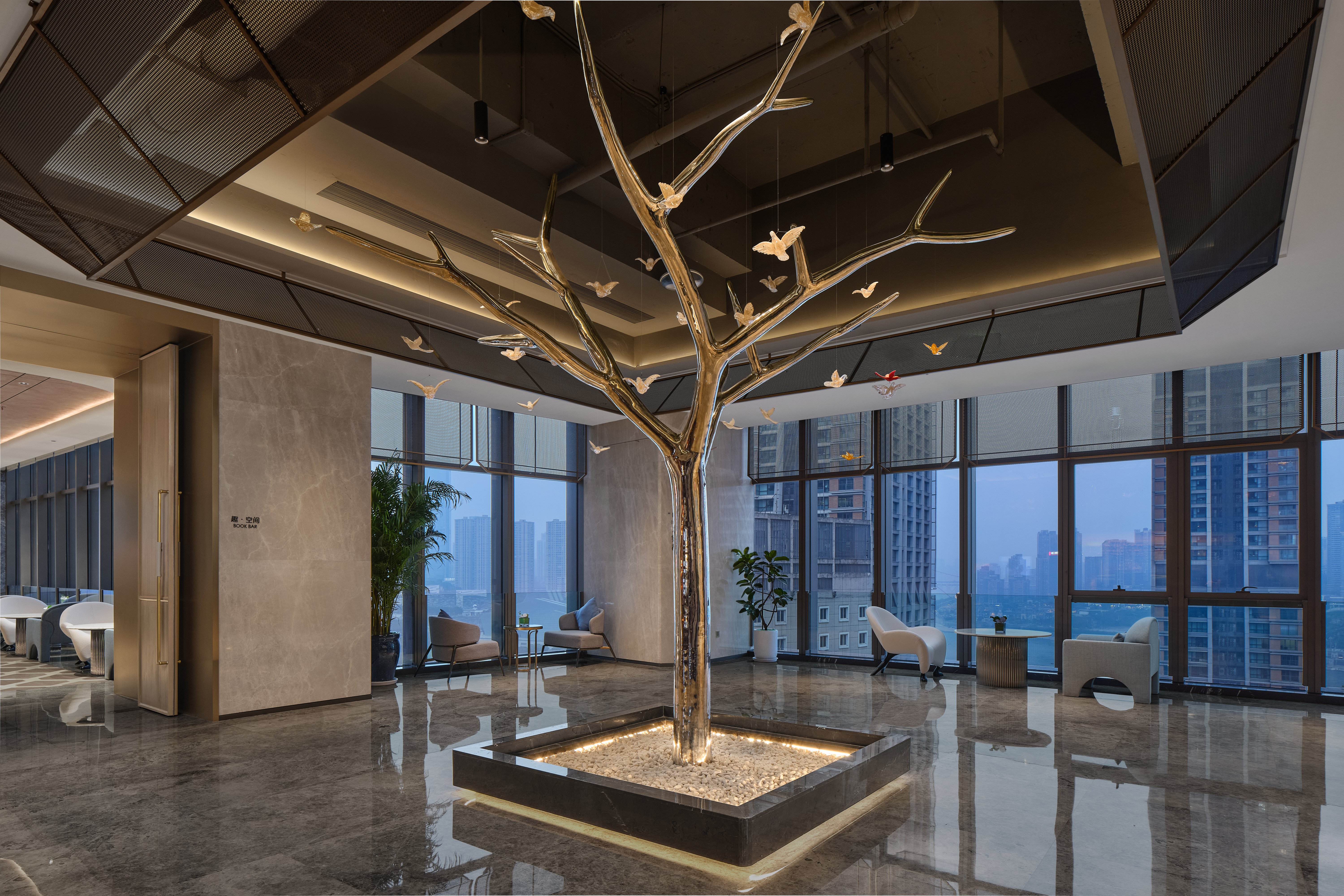 voco chongqing chaotianmen an ihg hotel
