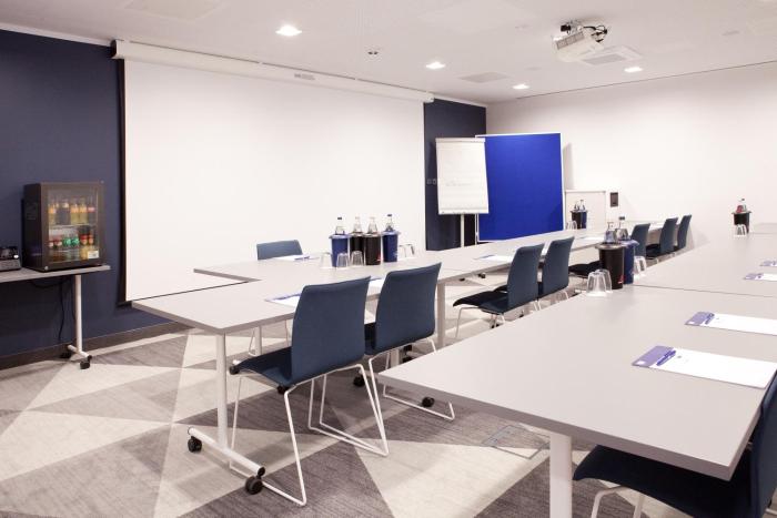 holiday inn express furth an ihg hotel