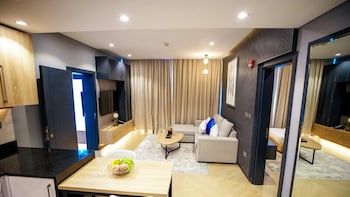 aandh hotel apartment