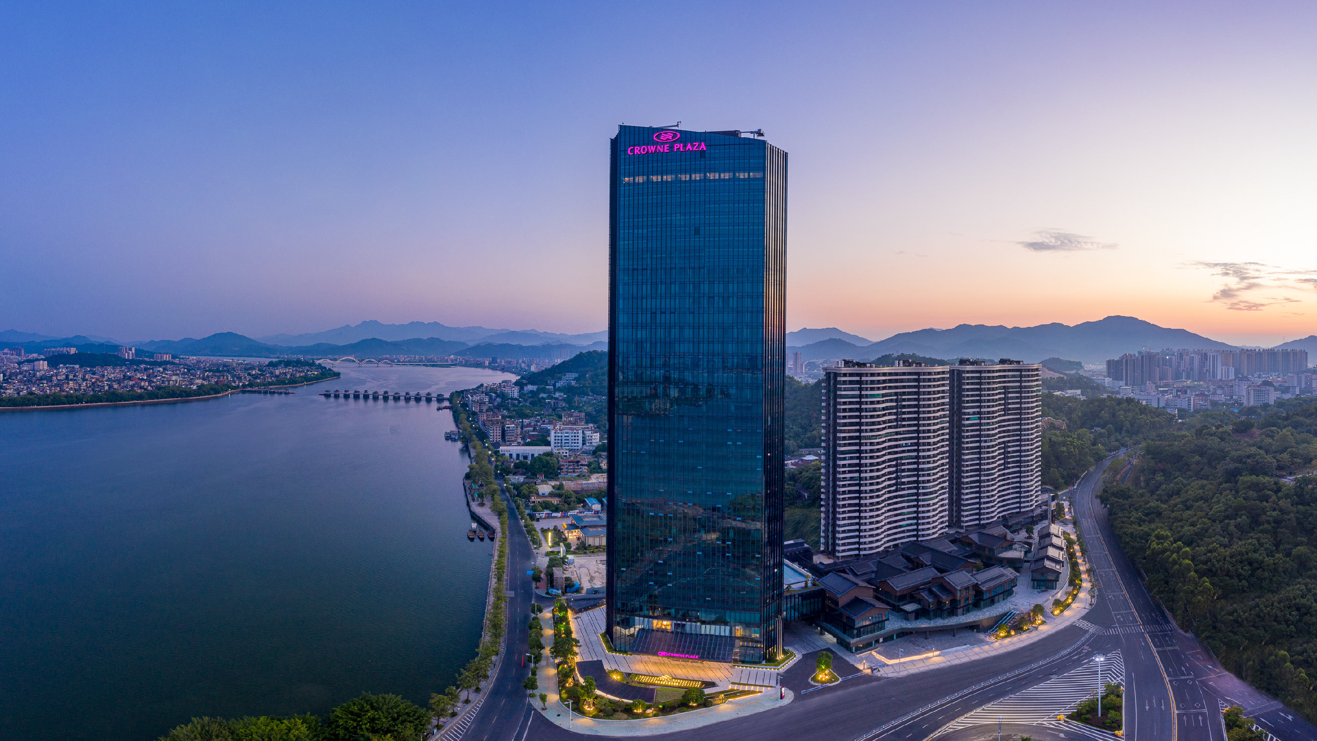 crowne plaza chaozhou riverside an ihg hotel