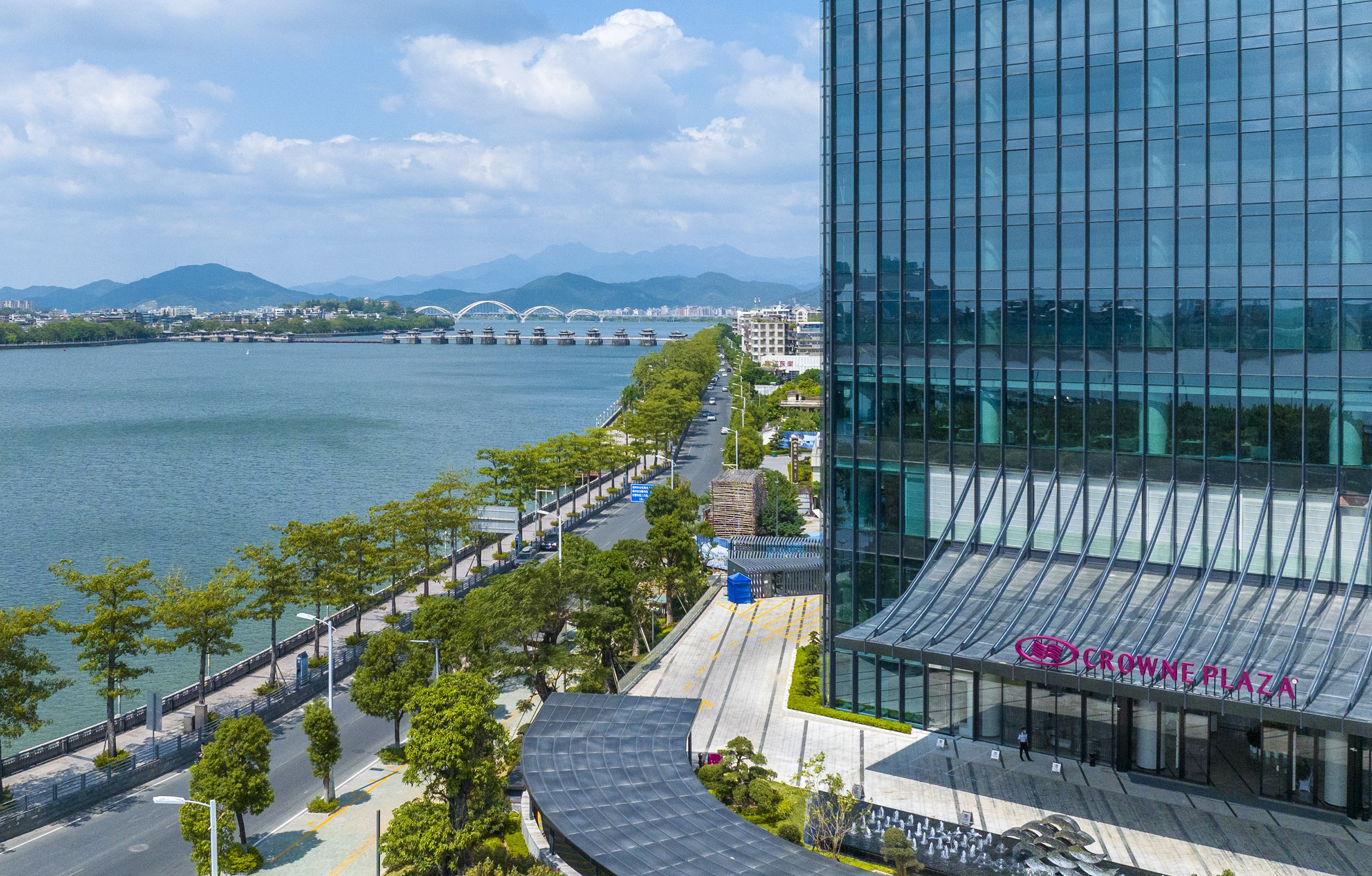 crowne plaza chaozhou riverside an ihg hotel