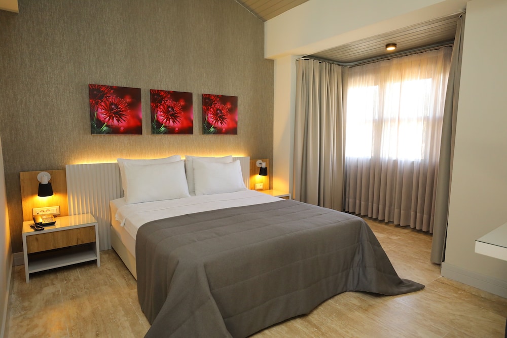ariel hotel alacati