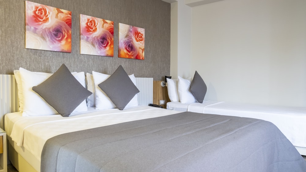 ariel hotel alacati