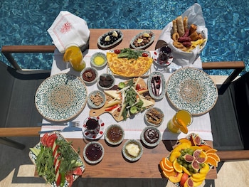 ariel hotel alacati