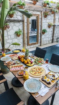 ariel hotel alacati