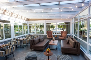 Hotel Indigo Napa Valley By Ihg,Napa>>California,4 star