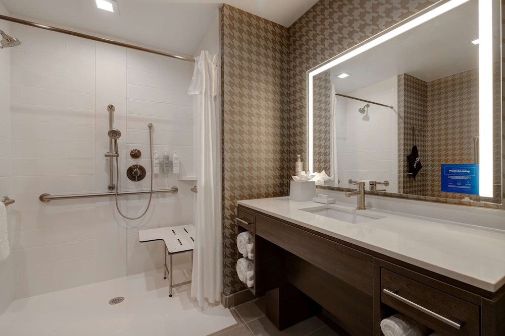 home2 suites by hilton galveston