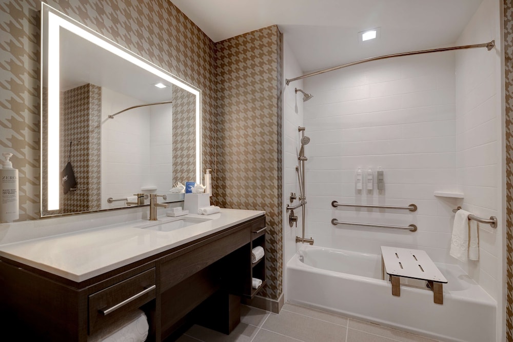 home2 suites by hilton galveston
