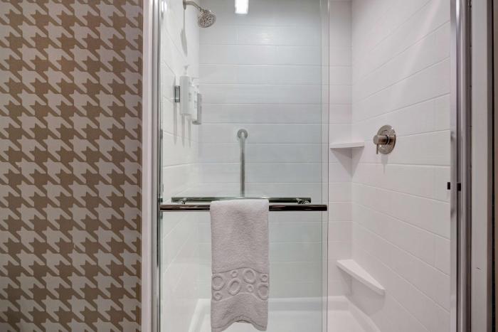 home2 suites by hilton galveston