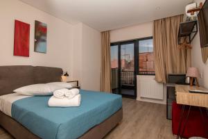 dunlin hotel