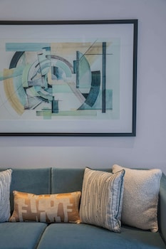 waldorf astoria doha west bay