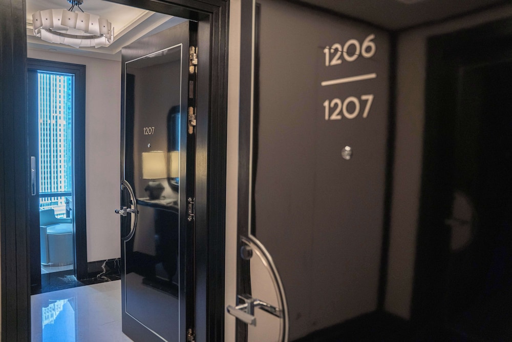 waldorf astoria doha west bay