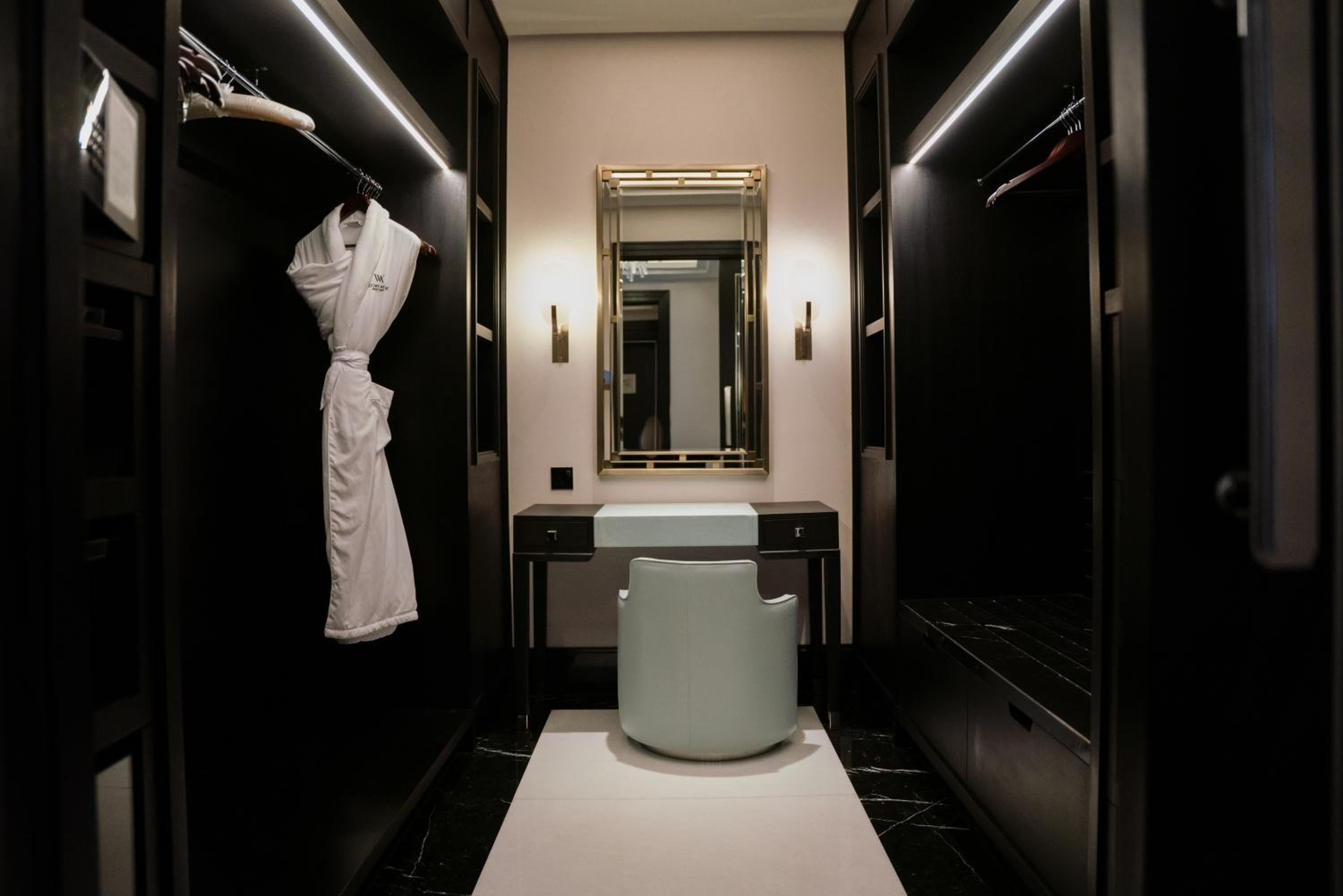 waldorf astoria doha west bay