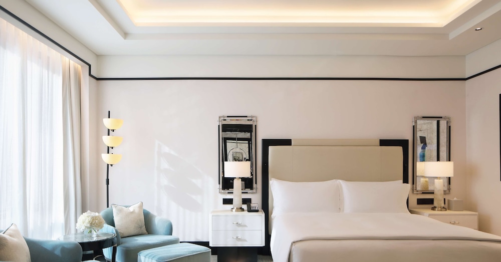 waldorf astoria doha west bay